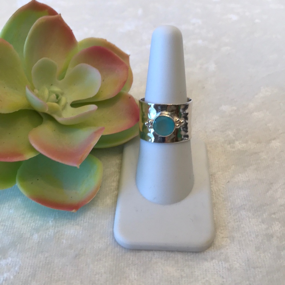 Beautiful sterling silver .925 ring
